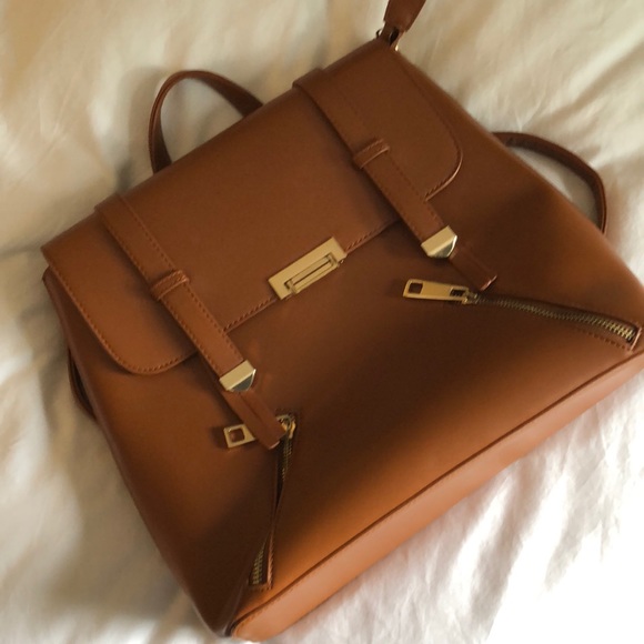 Backpack Bag - Picture 2 of 4